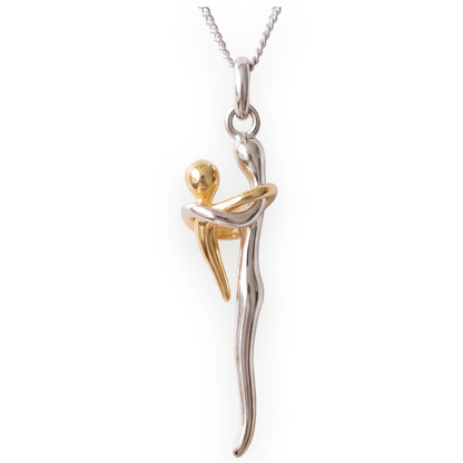 Embrace - Motherhood necklace